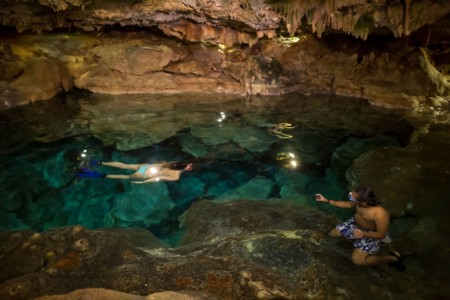 https://qa.yucatan.travel/wp-content/uploads/2019/12/cenote-18-scaled-450x300.jpg